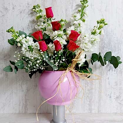 Şebboy ve Pembe Güller