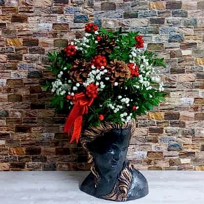 Helen Vazoda Kokina Çiçeği Helen Vazoda Kokina Çiçeği