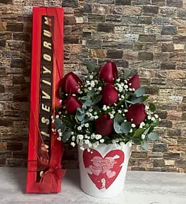 Sevgili Çiçeği ve Çikolata Sevgili Çiçeği ve Çikolata