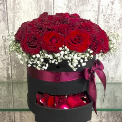 Çekmeceli Kutuda Gül