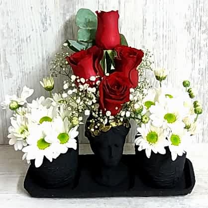 3'Lü Sette Papatya ve Güller