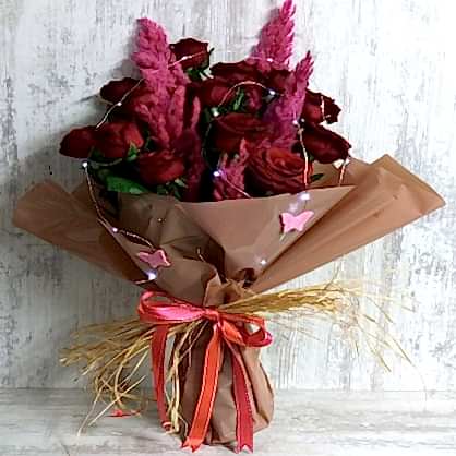 Led Işıklı Kırmızı Güller