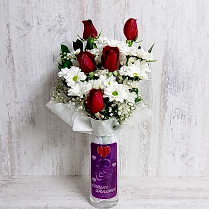 Anneler Günü Gül ve Papatya Anneler Günü Gül ve Papatya