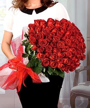 101 Kırmızı Gül Buketi