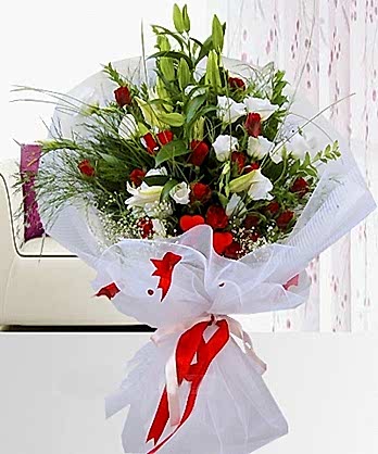 Kucak Dolusu Çiçek Buketi