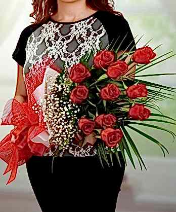11 Kırmızı Gül Buketi