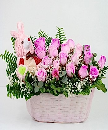 Pembe Güllü Oyuncaklı Sepet