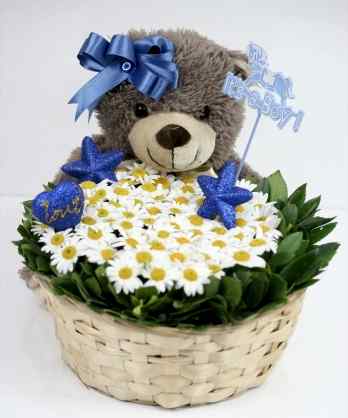 Sepette Şirin Papatyalar Sepette Şirin Papatyalar