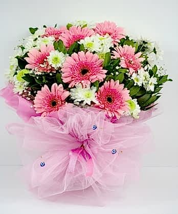 Pembe Beyaz Çiçek Buketi