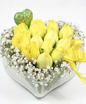 Kalpte Sarı Güller