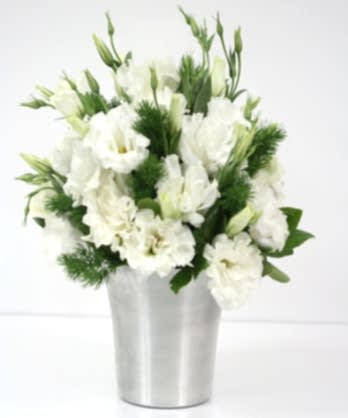 Zarif Beyaz Krom Vazo