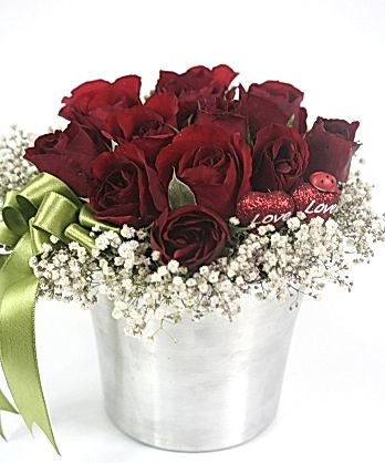 Krom Vazo Kırmızı Güller